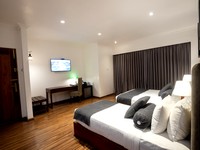 Hotel Grand Turf Nuwara Eliya Superior Triple Room Photo